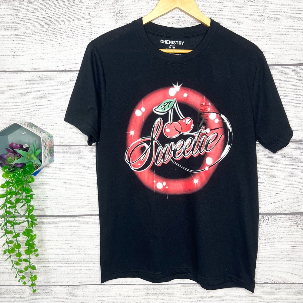 NWT Chemistry Black & Red Sweetie Cherry Airbrush Graphic Tee Unisex Size Medium